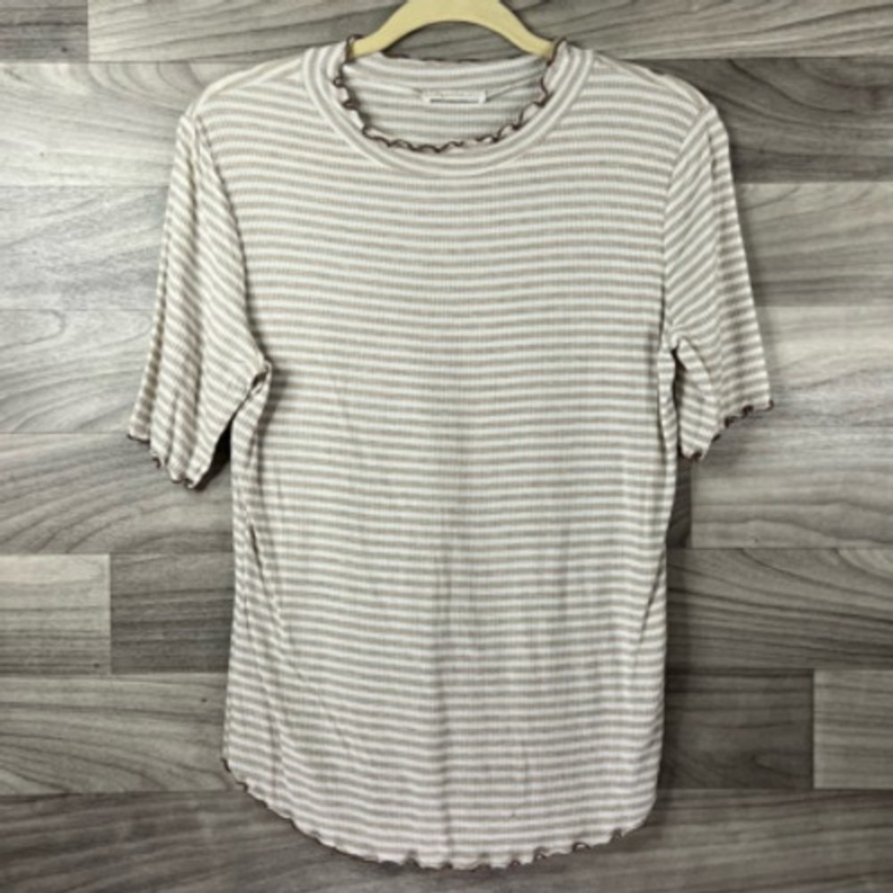 Reborn J Womens T-Shirt Beige Stripe Short Sleeve‎ Scoop Neck Lettuce Edge M